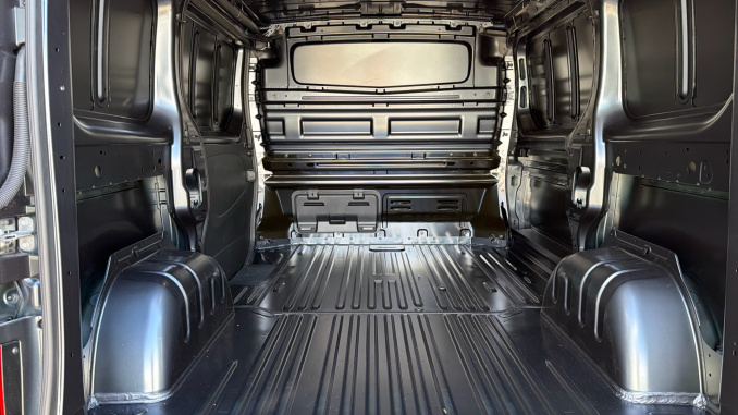 Renault Trafic Swb Diesel SL30 Blue dCi 170 Graphite Edition Van EAG9 - Image 12